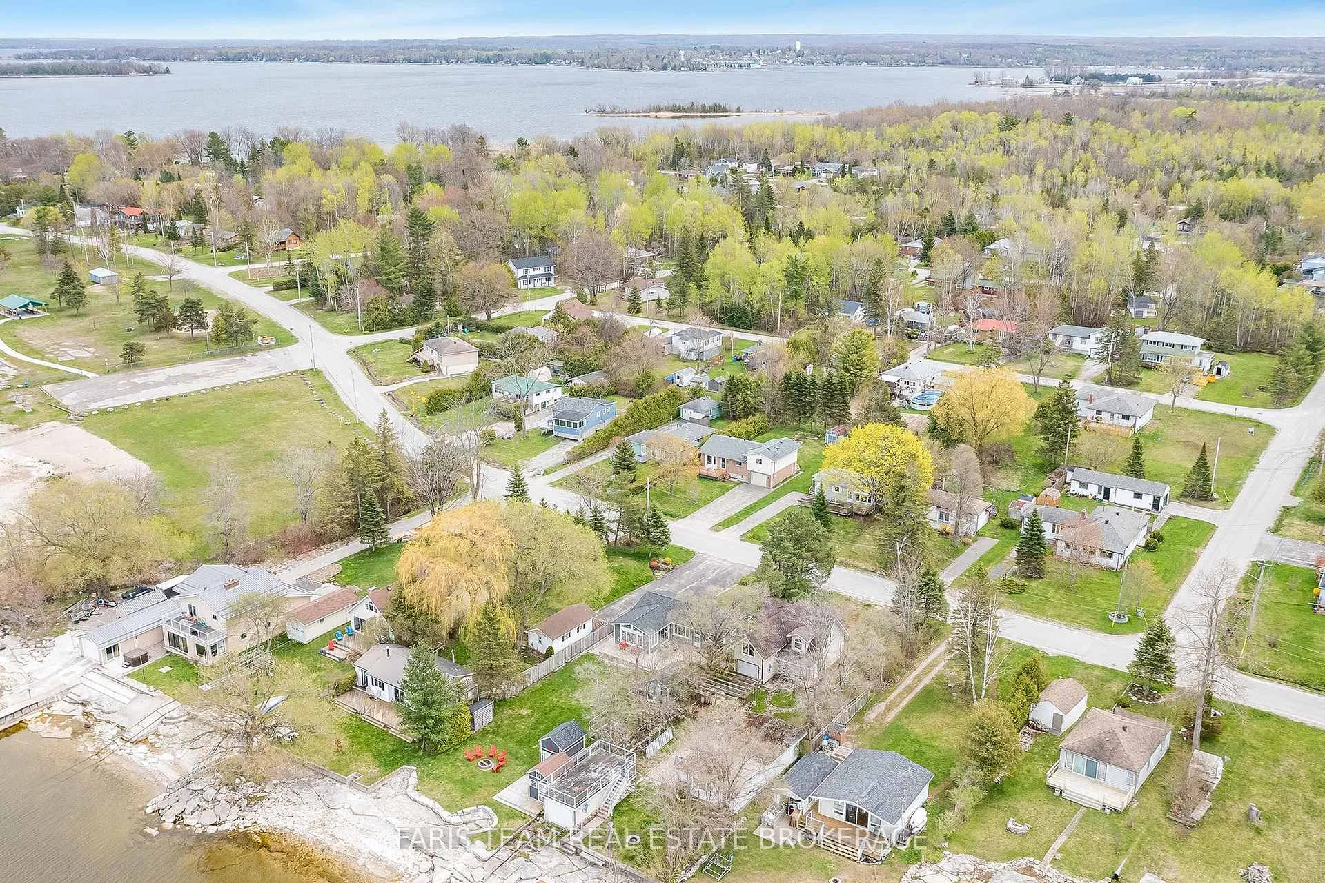 Photo 23 of 258 Patterson Boulevard, Tay, Port McNicoll — HOMEH