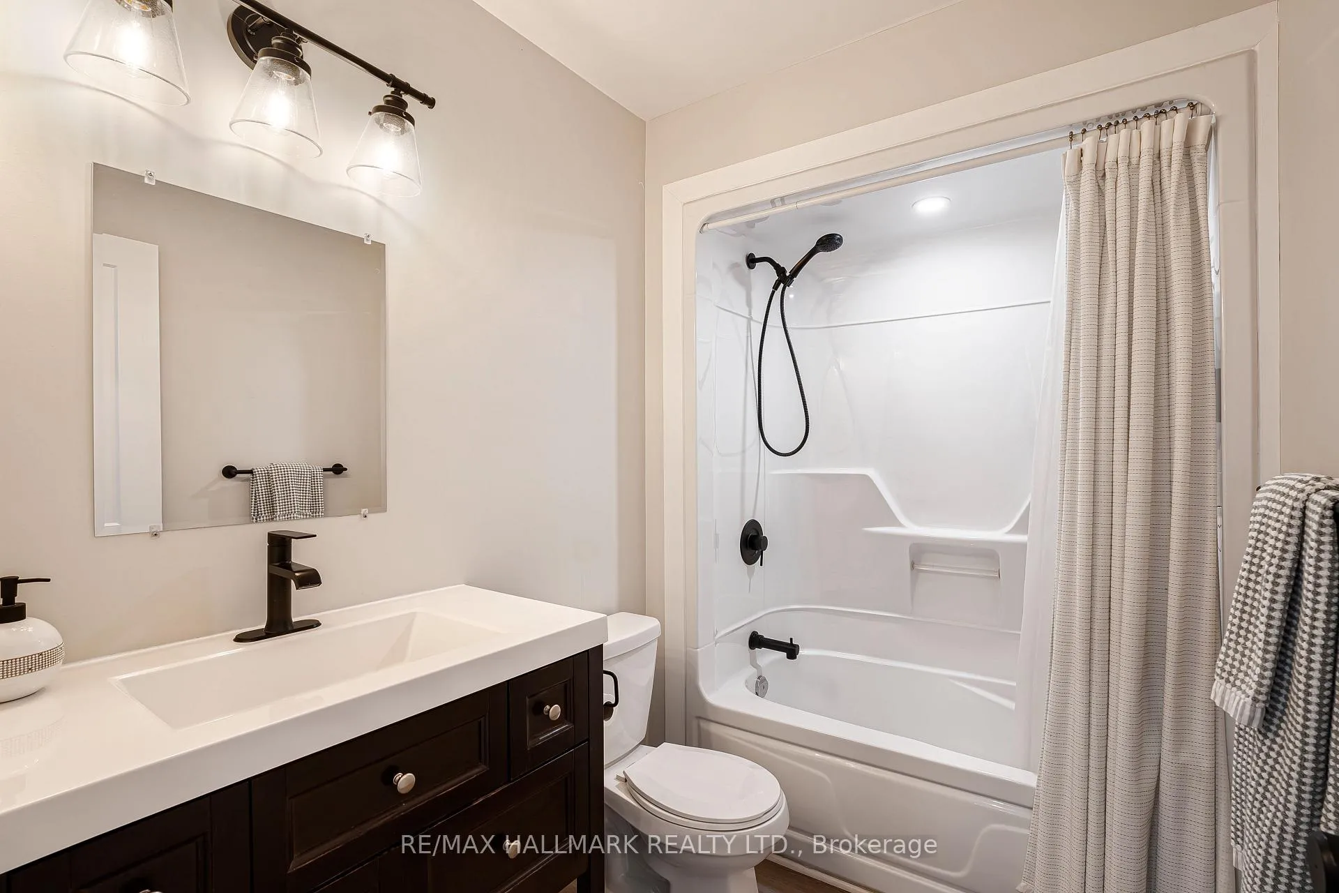 Photo 24 of 103 Edgar Street, Southgate — HOMEH