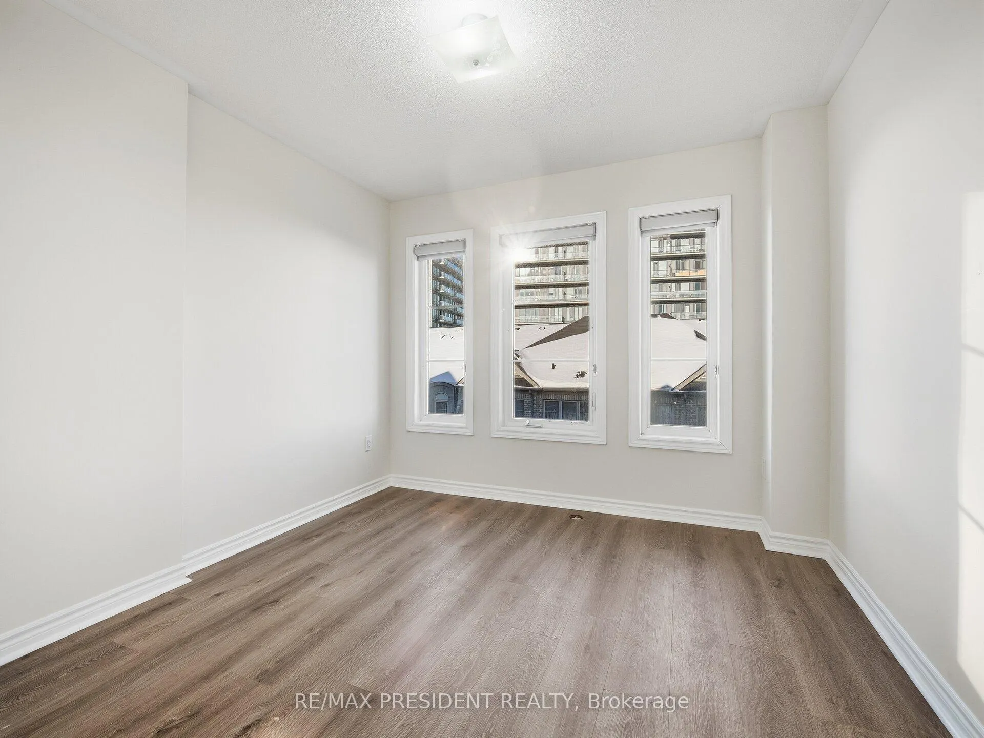 Photo 19 of Unit 174, 200 Veterans Drive, Brampton, Northwest Brampton — HOMEH