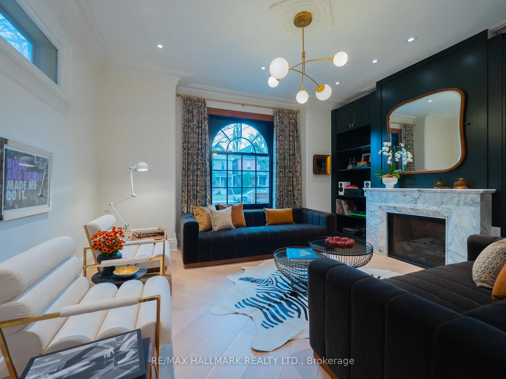 Photo 3 of 21 Simpson Avenue, Toronto, North Riverdale — HOMEH