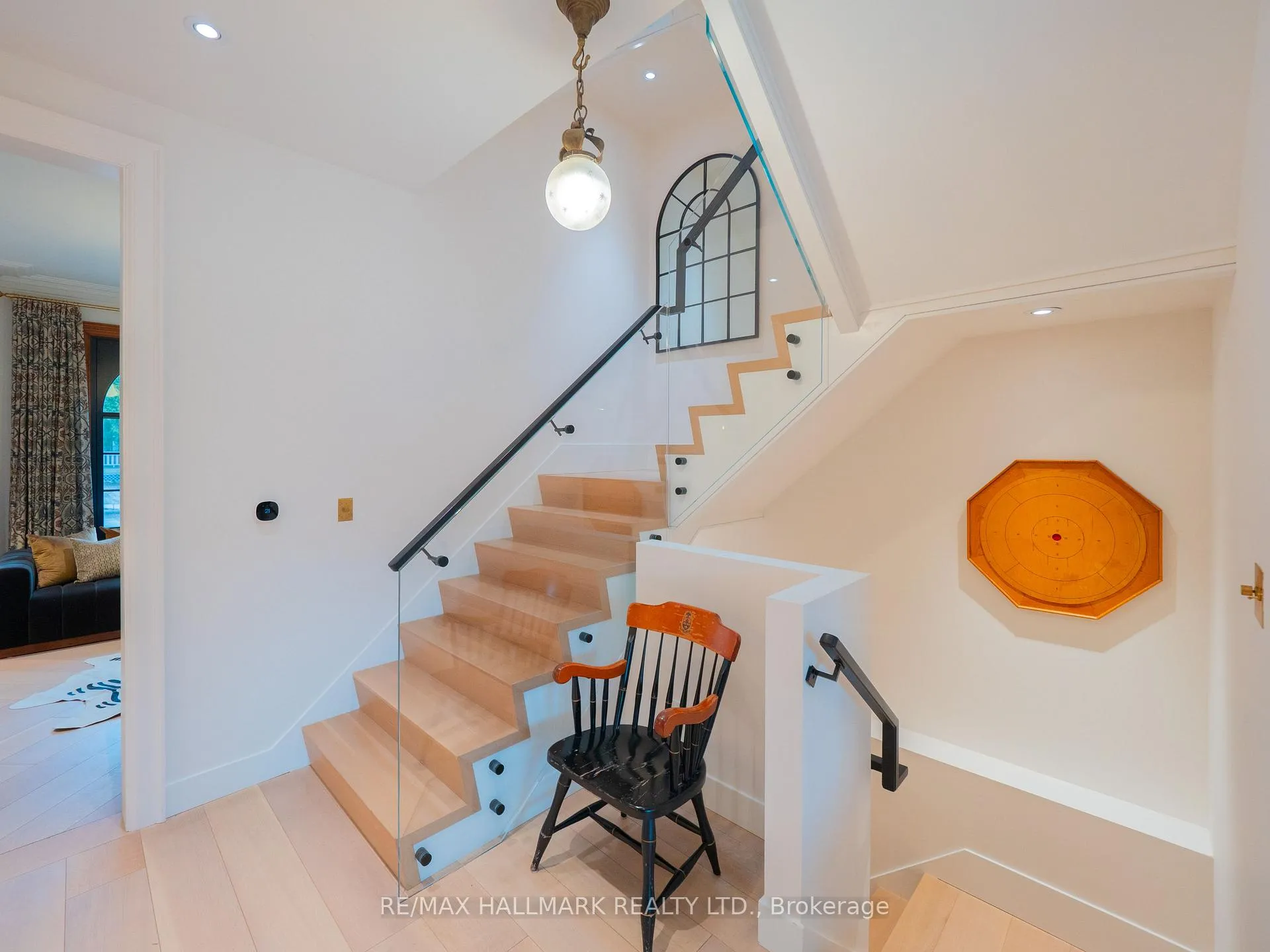 Photo 19 of 21 Simpson Avenue, Toronto, North Riverdale — HOMEH