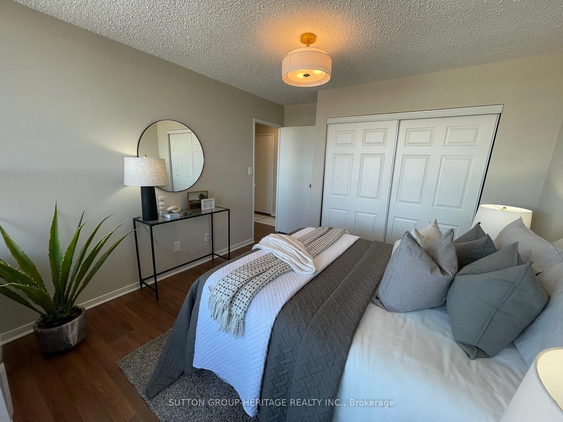 Photo 22 of Unit 912, 55 William Street E, Oshawa, O'Neill — HOMEH