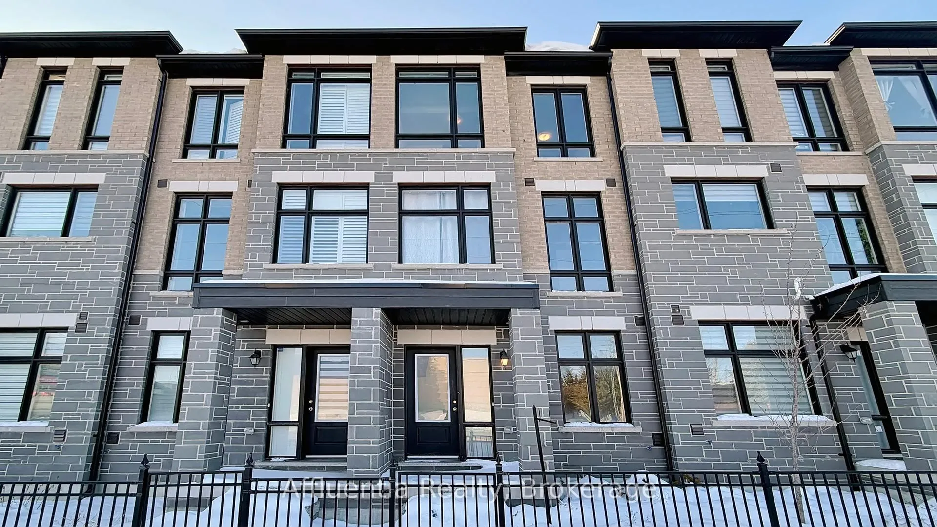 Photo 1 of 1425 Coral Springs Path, Oshawa, Taunton — HOMEH