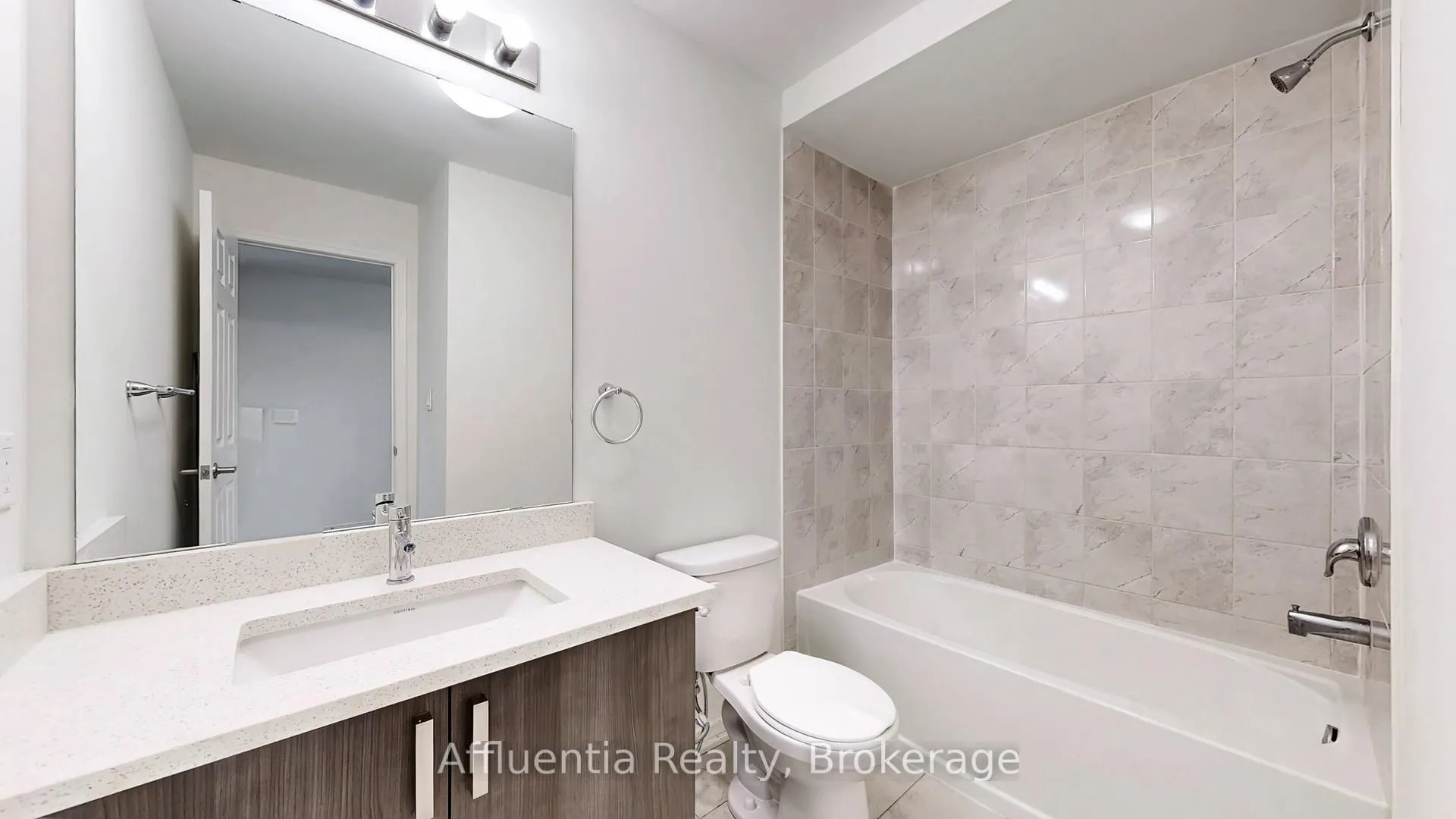 Photo 15 of 1425 Coral Springs Path, Oshawa, Taunton — HOMEH