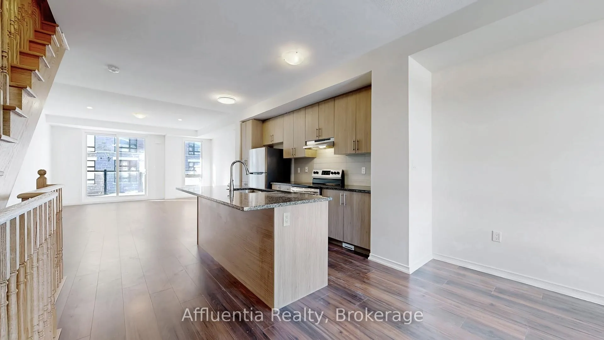 Photo 38 of 1425 Coral Springs Path, Oshawa, Taunton — HOMEH