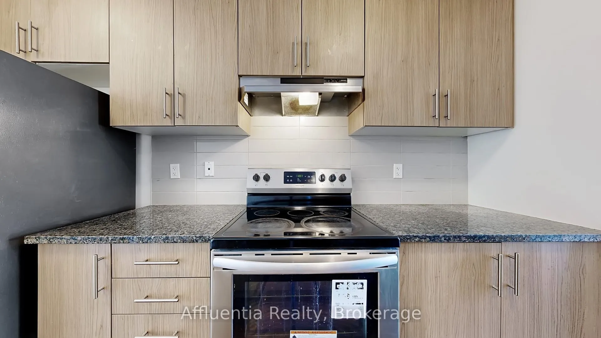 Photo 43 of 1425 Coral Springs Path, Oshawa, Taunton — HOMEH