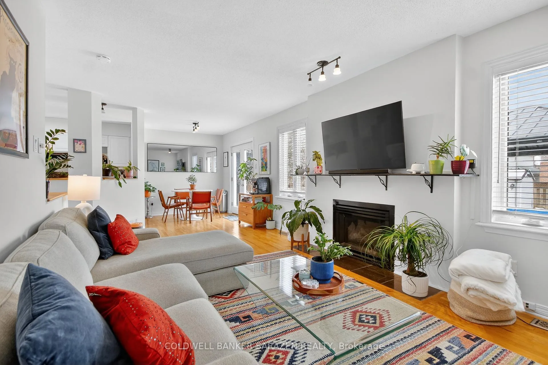 Photo 12 of 26 Benchland Street, Ottawa, Barrhaven - Longfields — HOMEH