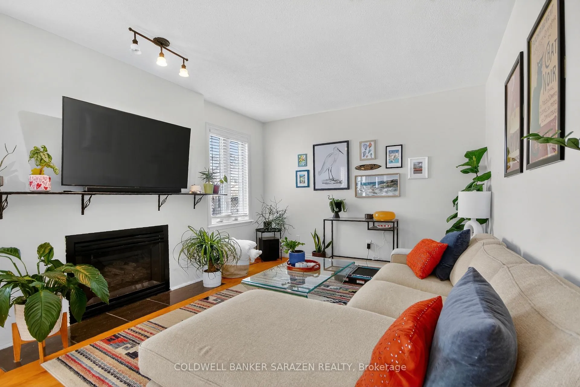 Photo 14 of 26 Benchland Street, Ottawa, Barrhaven - Longfields — HOMEH