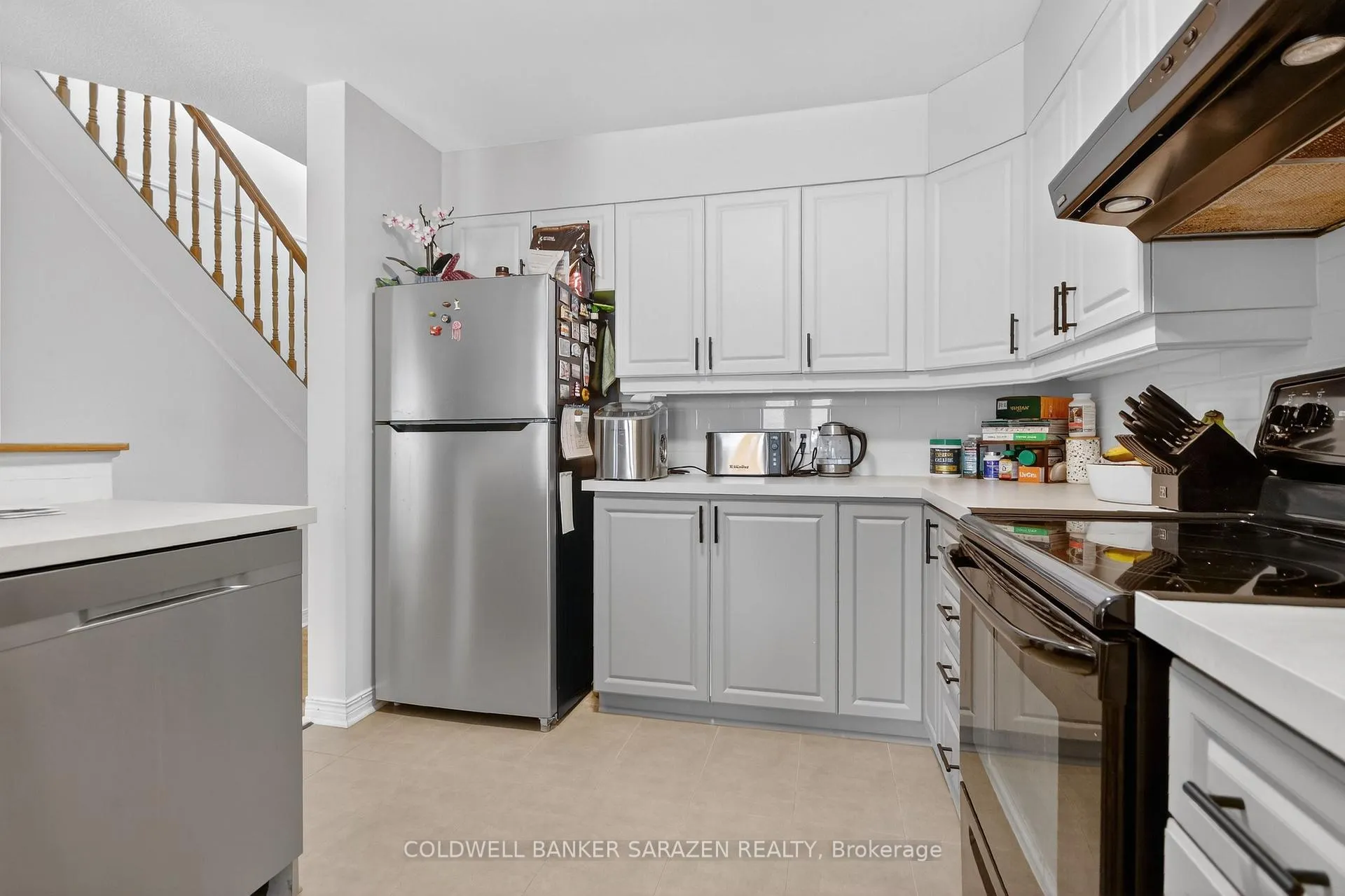 Photo 20 of 26 Benchland Street, Ottawa, Barrhaven - Longfields — HOMEH