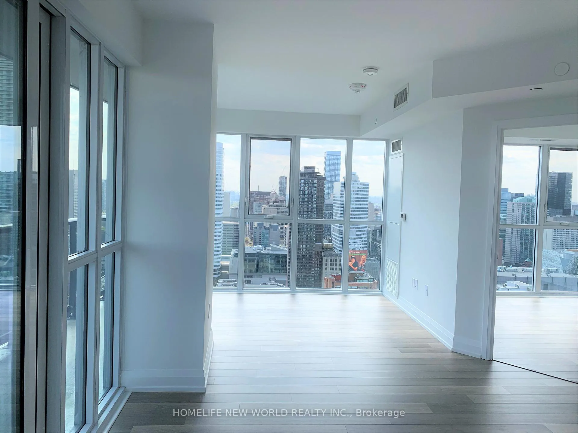 Photo 3 of Unit 3604, 77 Mutual Street, Toronto, Church-Yonge Corridor — HOMEH