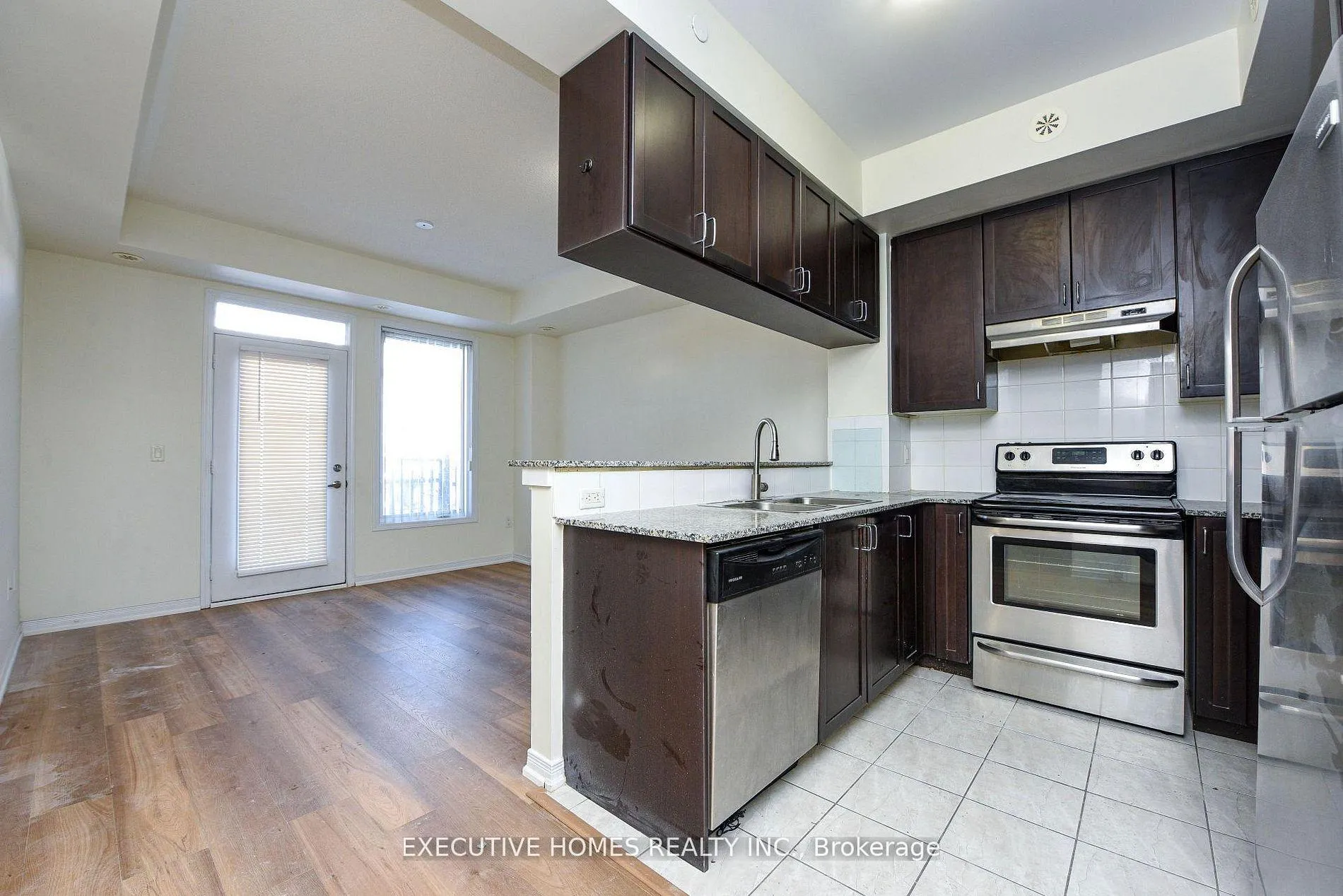 Photo 13 of Unit 101, 54 Sky Harbour Drive, Brampton, Bram West — HOMEH