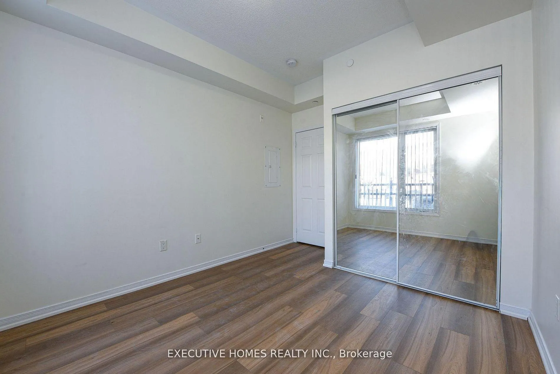 Photo 24 of Unit 101, 54 Sky Harbour Drive, Brampton, Bram West — HOMEH