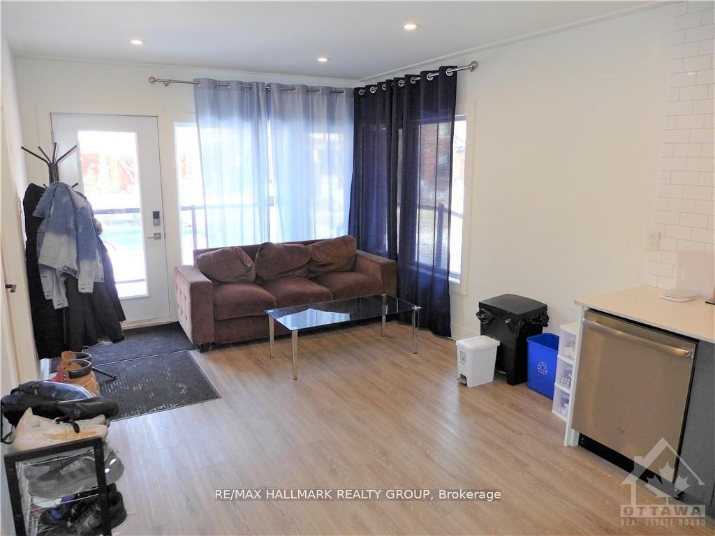 Photo 7 of Unit 1, 368 Chapel Street, Ottawa, Sandy Hill — HOMEH