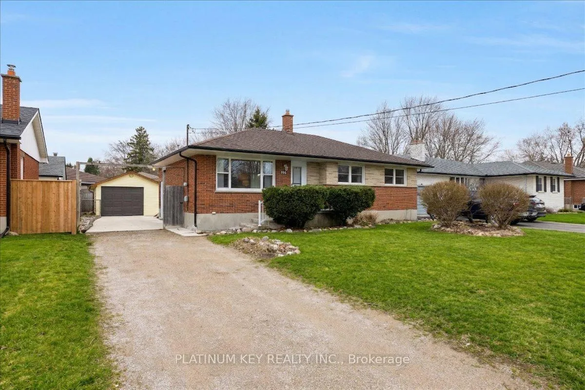 Photo 2 of 196 Mckellar Street, Strathroy-Caradoc, SW — HOMEH