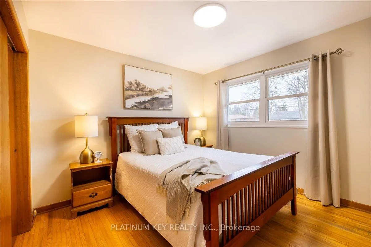 Photo 12 of 196 Mckellar Street, Strathroy-Caradoc, SW — HOMEH