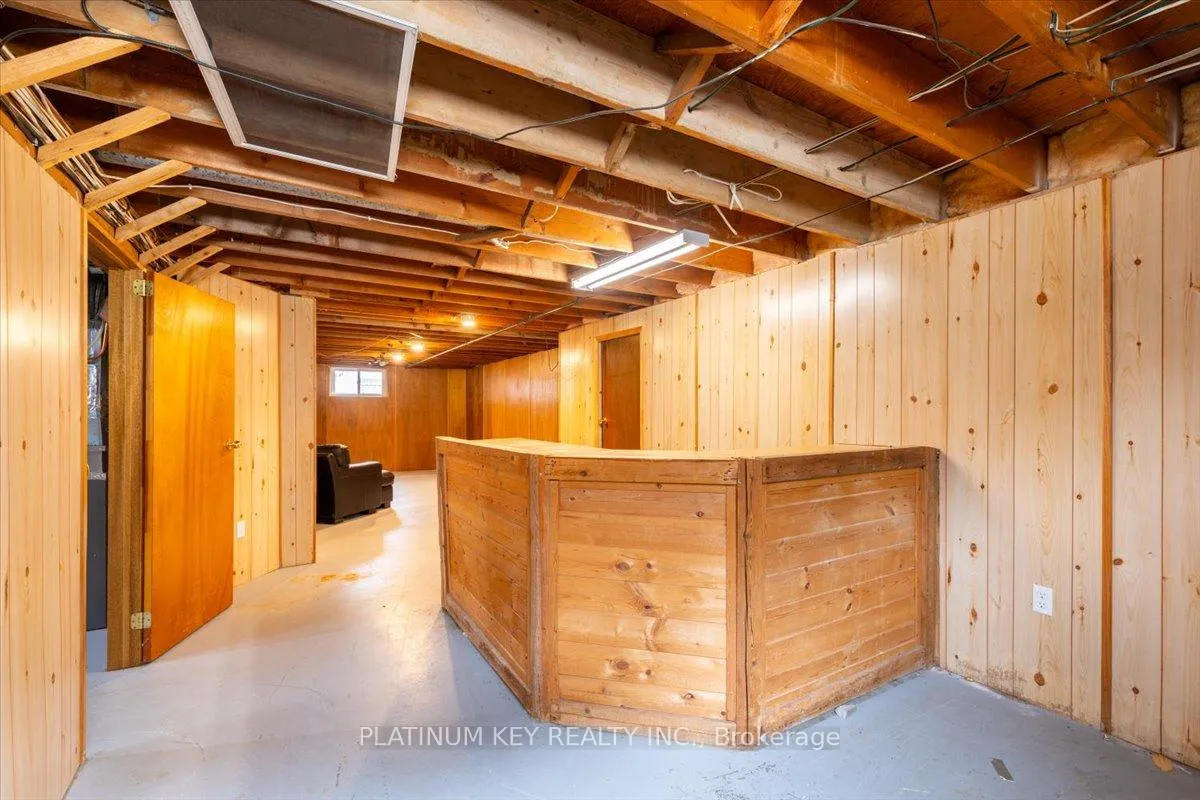 Photo 15 of 196 Mckellar Street, Strathroy-Caradoc, SW — HOMEH