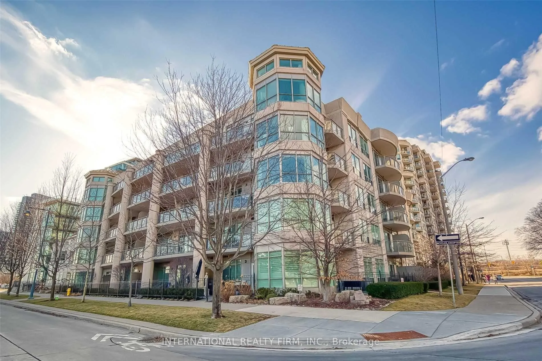 Photo of Unit PH502, 80 Palace Pier Court