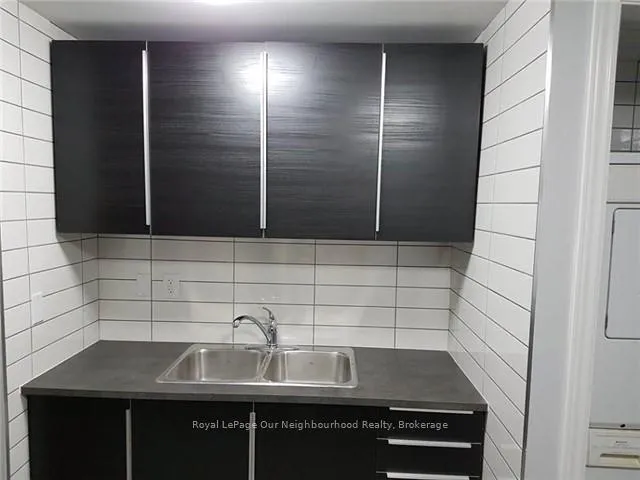 Photo 5 of Unit Unit 2 (2nd Floor), 290 Eulalie Avenue, Oshawa, Central — HOMEH
