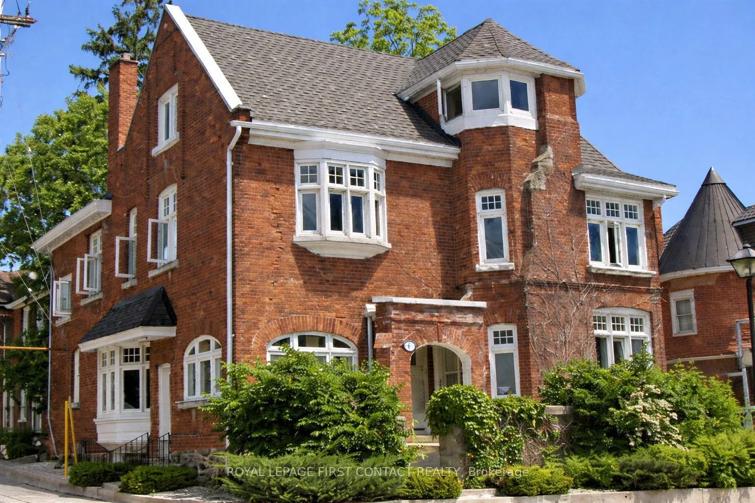Photo 1 of Unit 1, 9 Poyntz Street, Barrie, City Centre — HOMEH