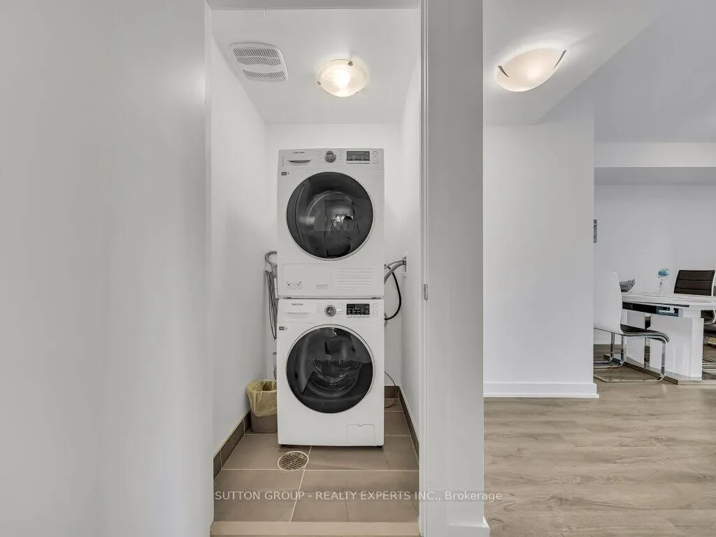 Photo 11 of Unit 17, 25 Romilly Avenue, Brampton, Northwest Brampton — HOMEH