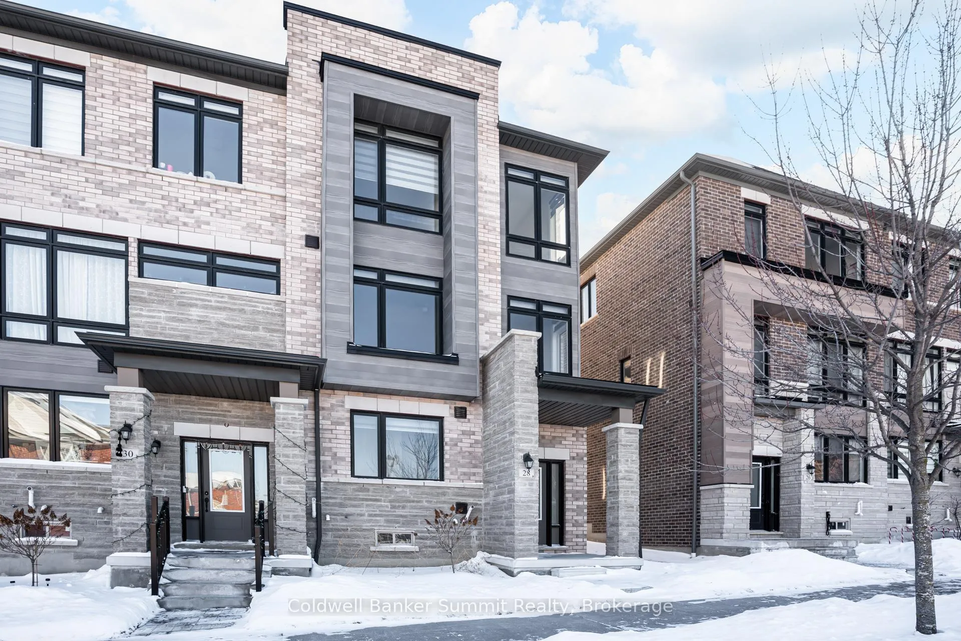 Photo 3 of 28 Lord Drive, Ajax, South East — HOMEH