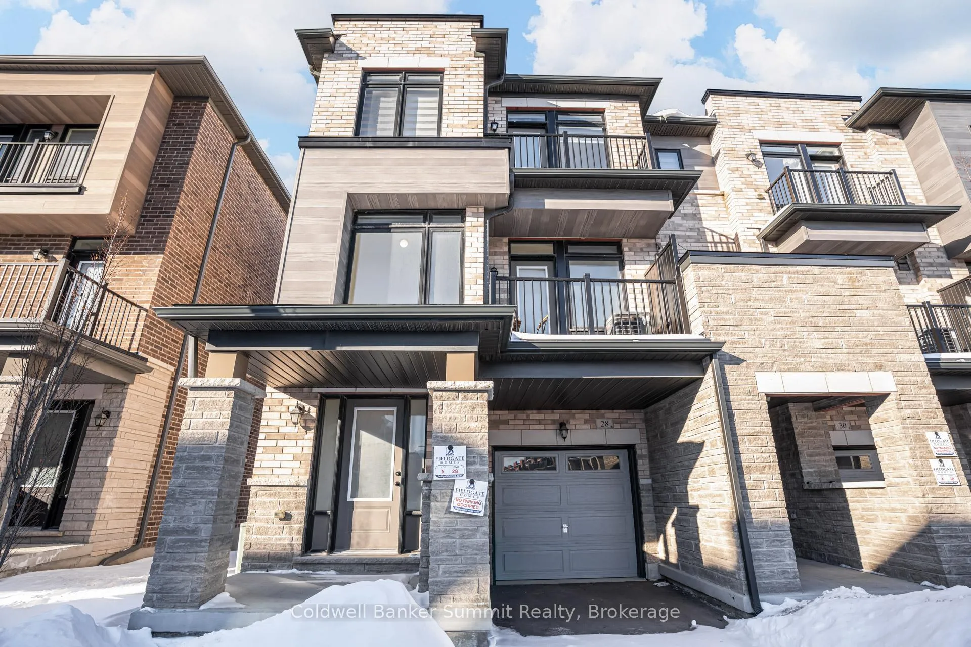 Photo 7 of 28 Lord Drive, Ajax, South East — HOMEH