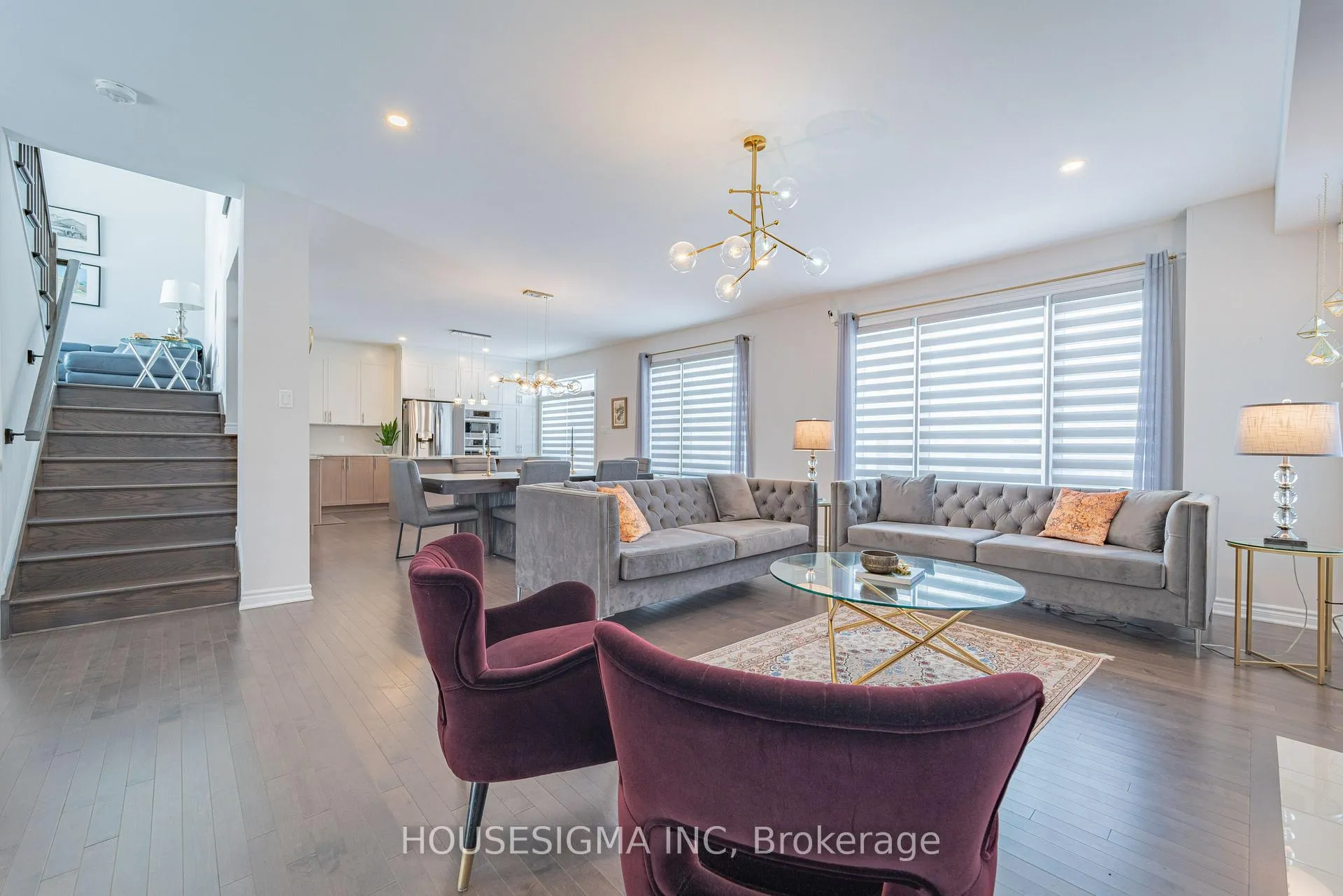 Photo 12 of 547 Ponthieu Circle, Ottawa, Chapel Hill South - Orleans Village — HOMEH