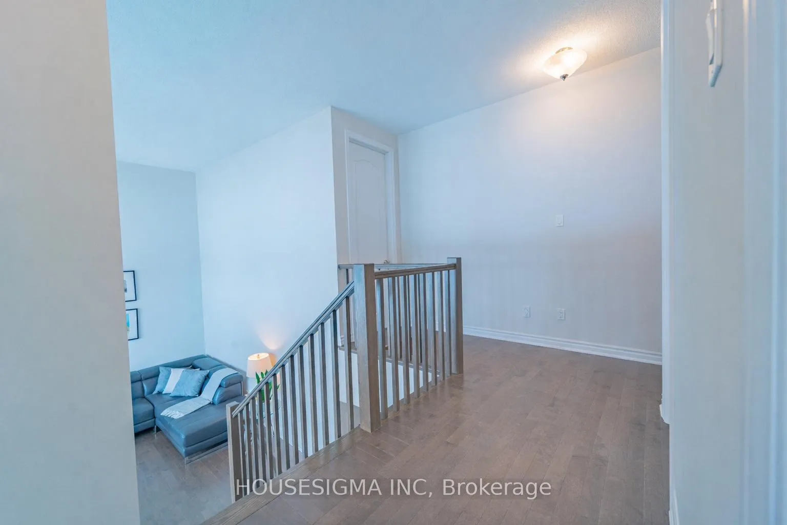 Photo 19 of 547 Ponthieu Circle, Ottawa, Chapel Hill South - Orleans Village — HOMEH
