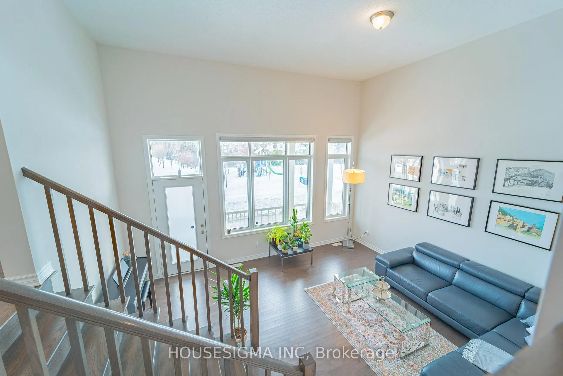 Photo 33 of 547 Ponthieu Circle, Ottawa, Chapel Hill South - Orleans Village — HOMEH