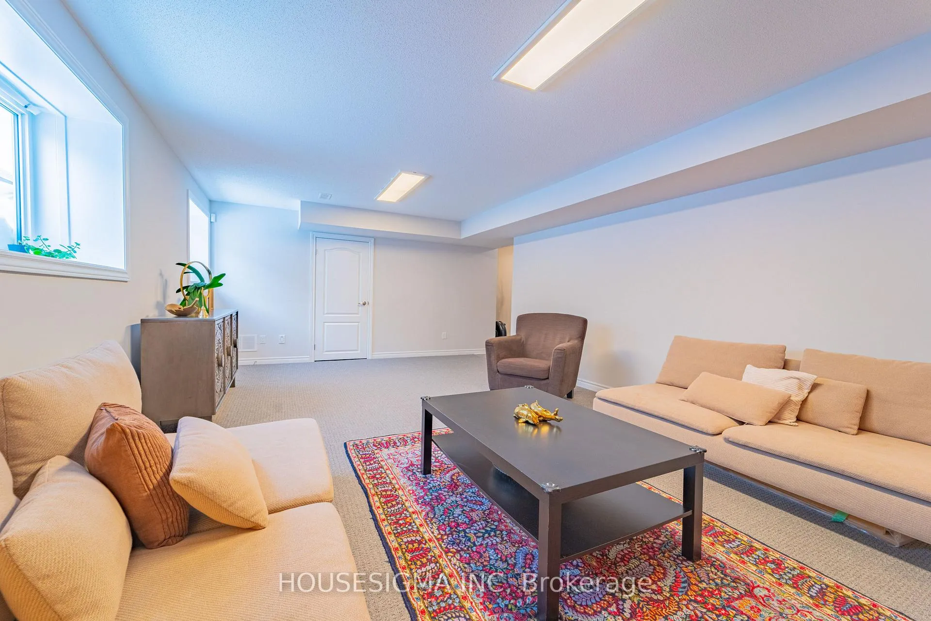 Photo 38 of 547 Ponthieu Circle, Ottawa, Chapel Hill South - Orleans Village — HOMEH