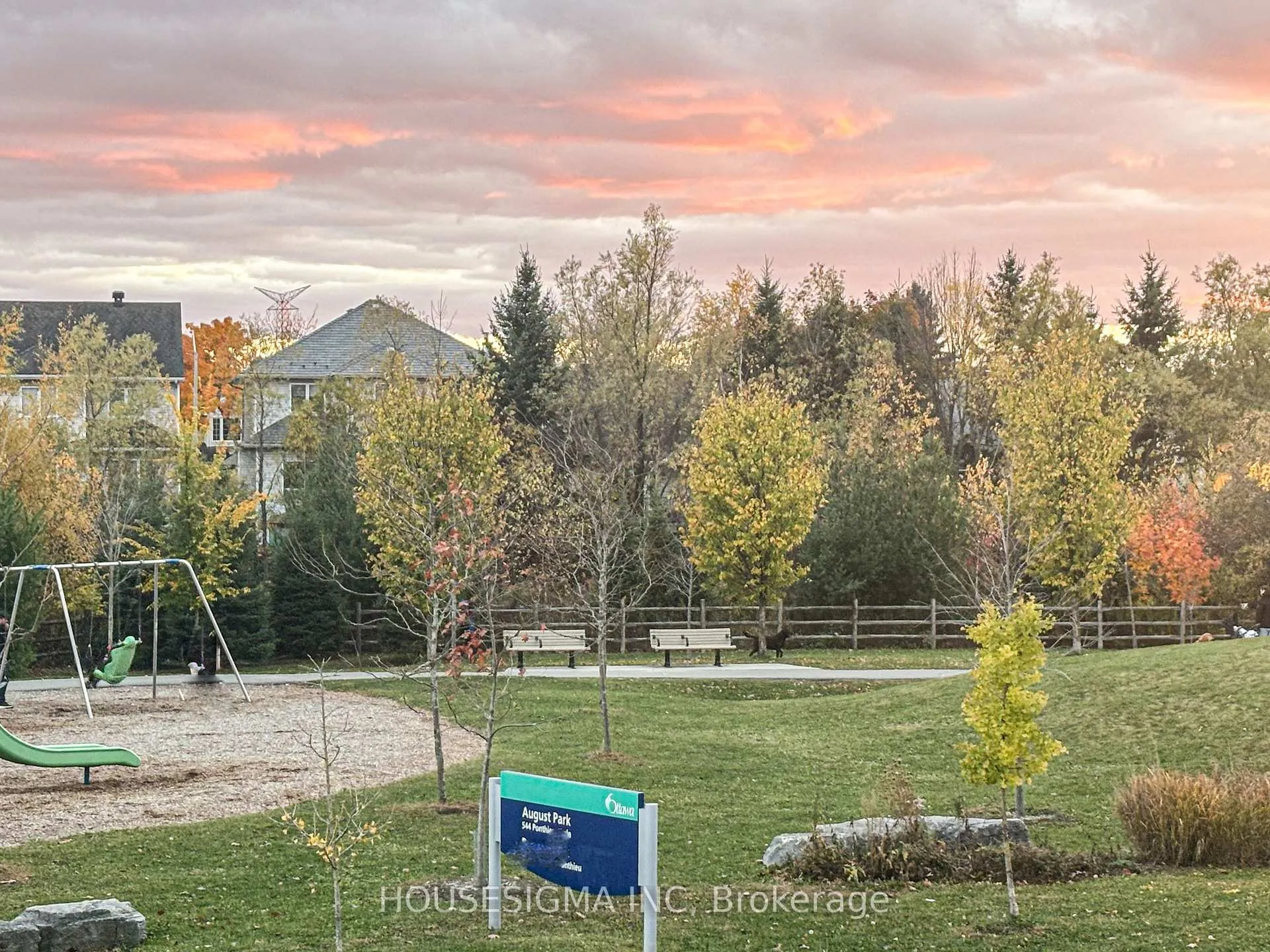 Photo 46 of 547 Ponthieu Circle, Ottawa, Chapel Hill South - Orleans Village — HOMEH