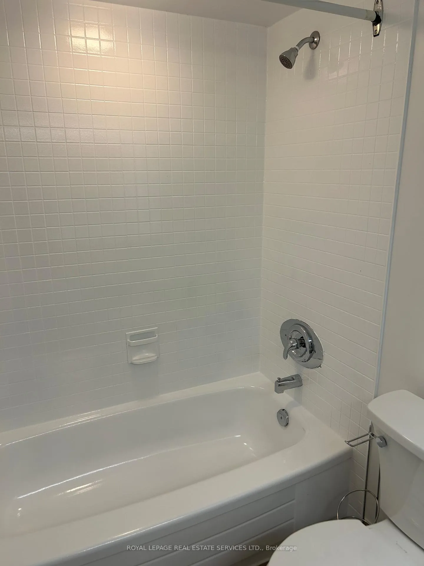 Photo 28 of Unit 901, 360 Bloor Street E, Toronto, Rosedale-Moore Park — HOMEH