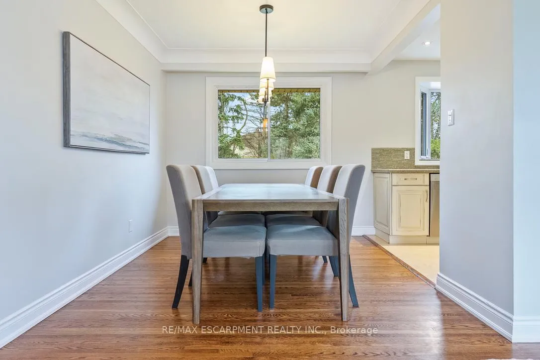 Photo 7 of 4507 Cosburn Crescent, Burlington, Shoreacres — HOMEH