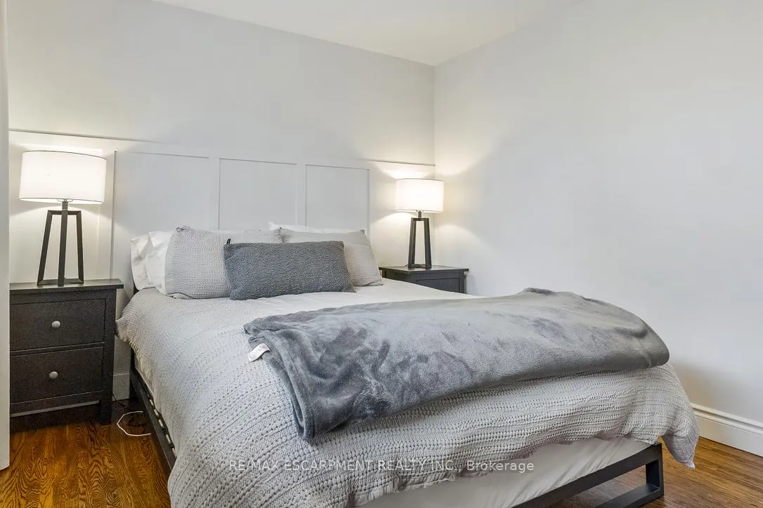 Photo 14 of 4507 Cosburn Crescent, Burlington, Shoreacres — HOMEH