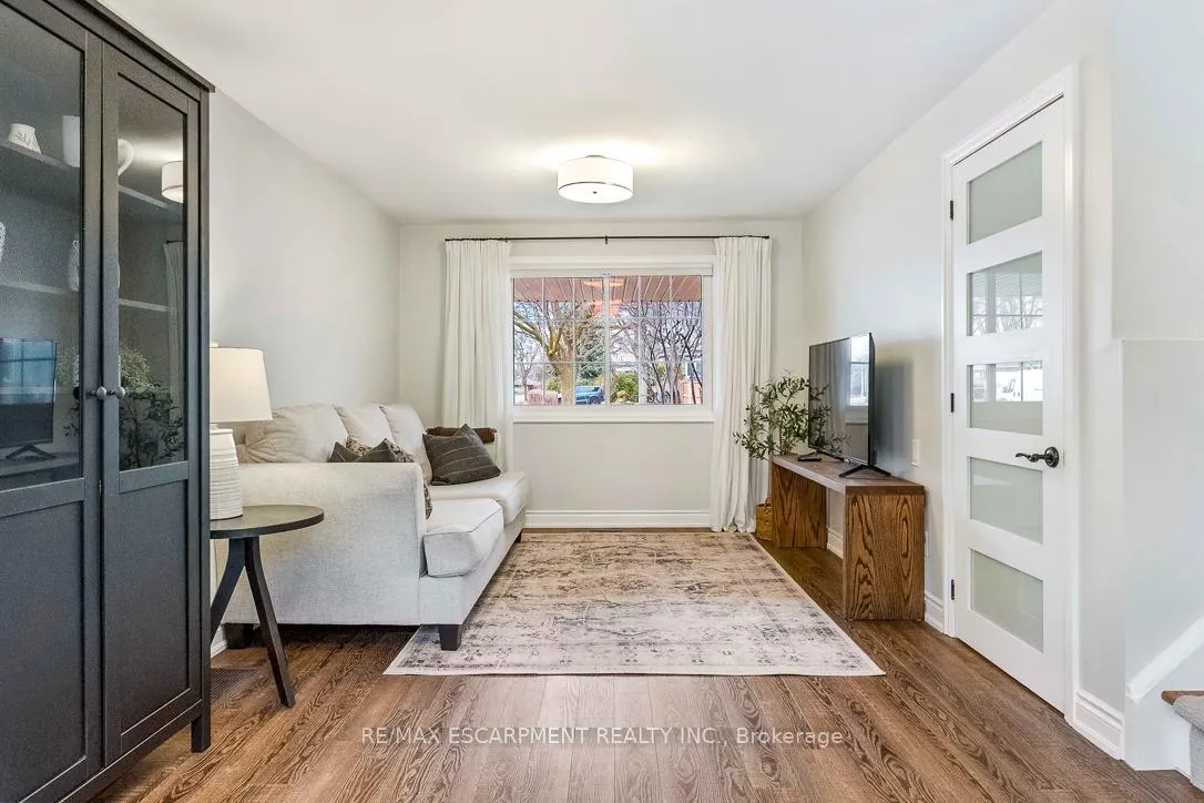 Photo 20 of 4507 Cosburn Crescent, Burlington, Shoreacres — HOMEH