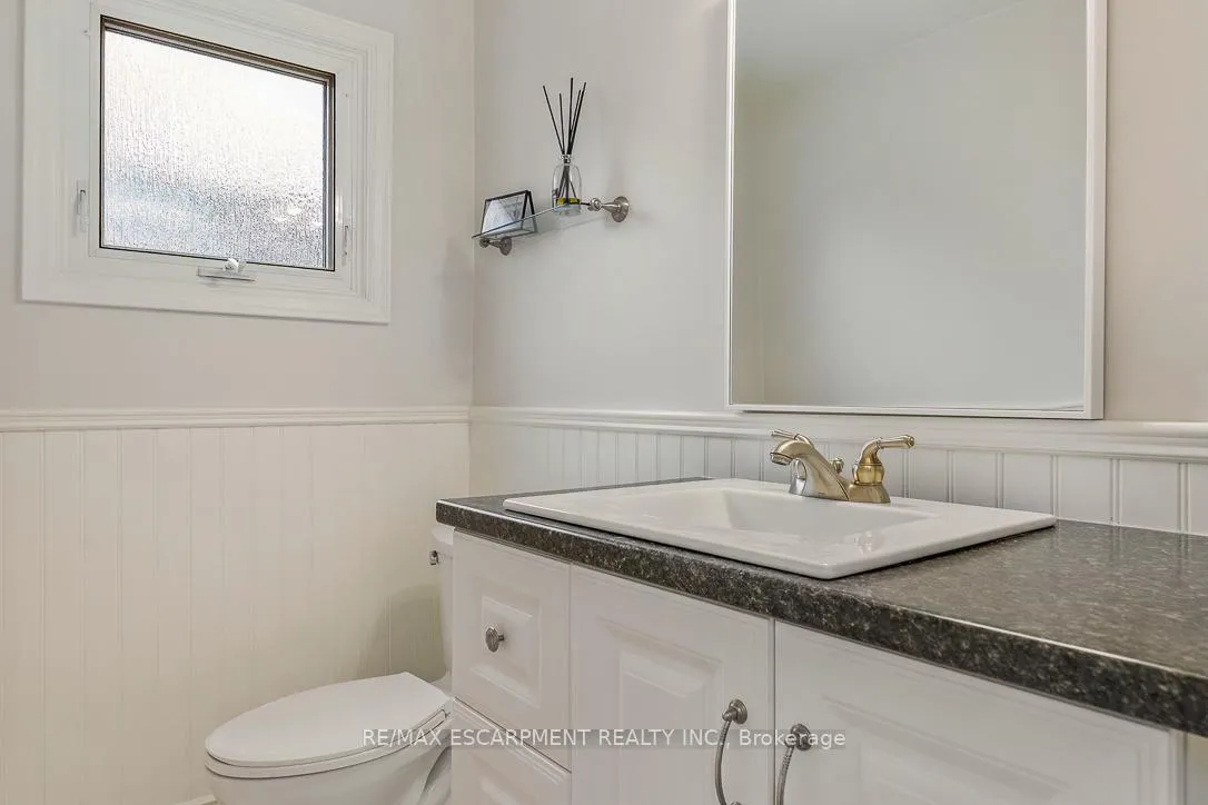 Photo 22 of 4507 Cosburn Crescent, Burlington, Shoreacres — HOMEH