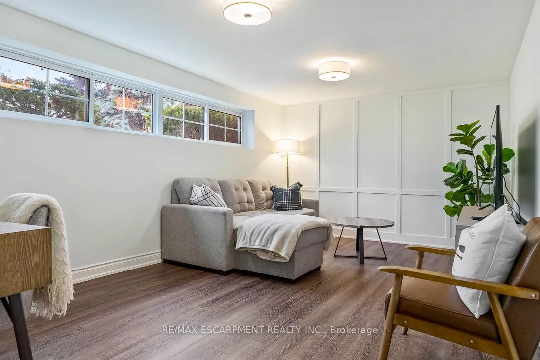 Photo 23 of 4507 Cosburn Crescent, Burlington, Shoreacres — HOMEH