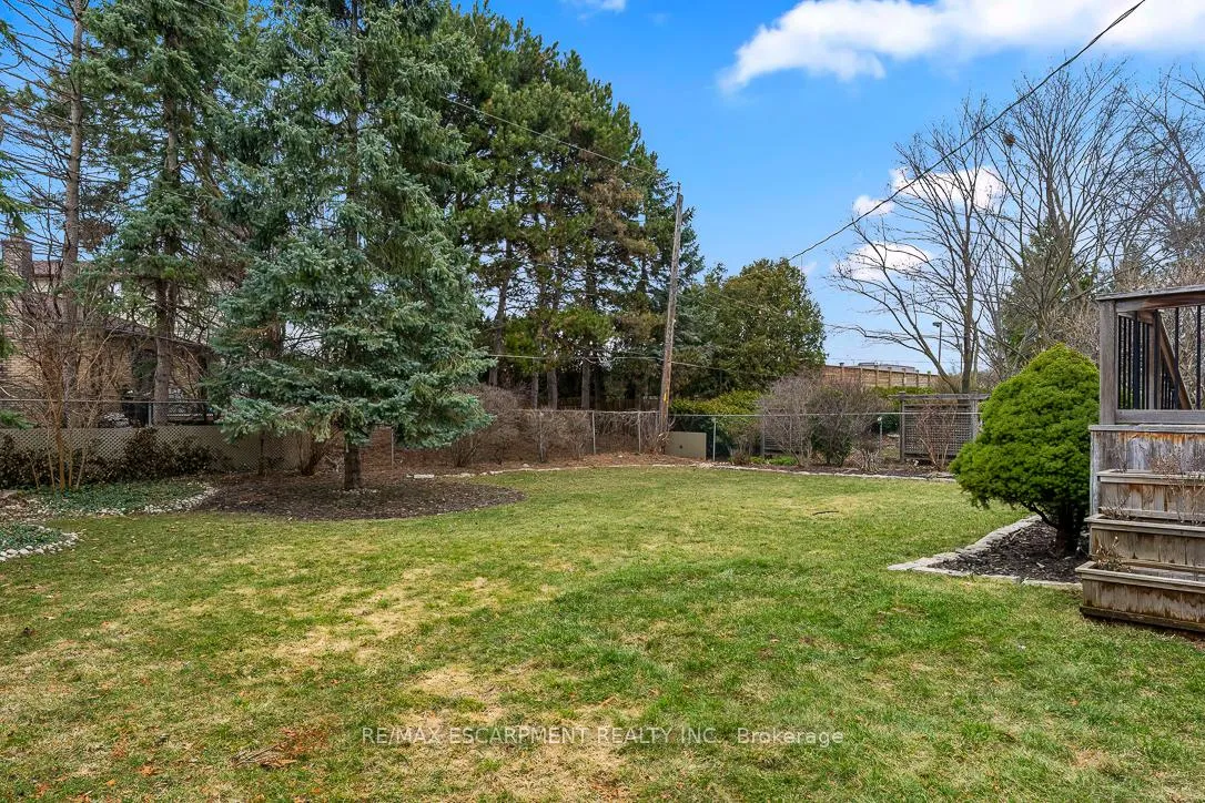 Photo 32 of 4507 Cosburn Crescent, Burlington, Shoreacres — HOMEH