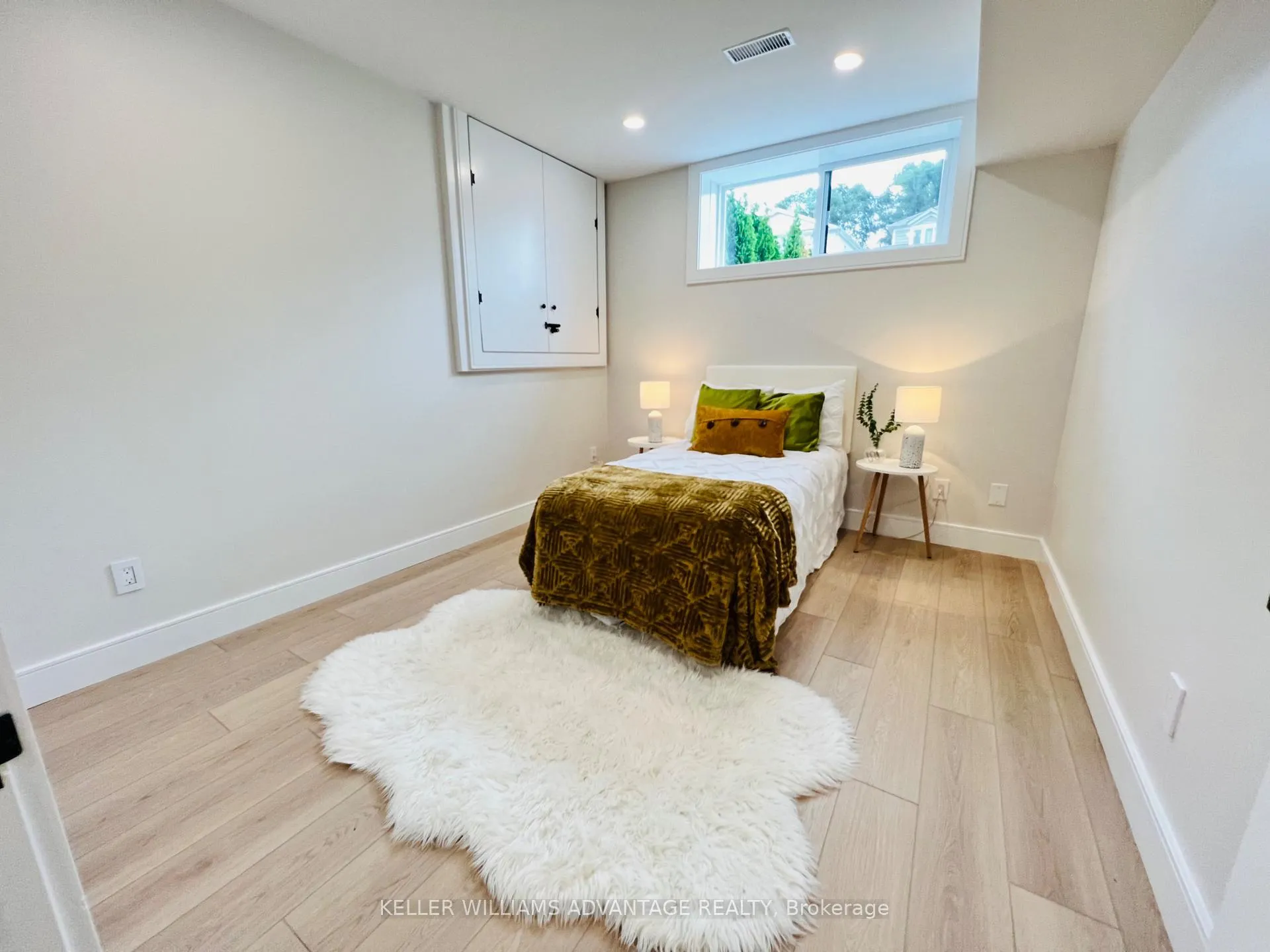 Photo 3 of Unit Lower, 6 Phenix Drive, Scarborough, Birchcliffe-Cliffside — HOMEH