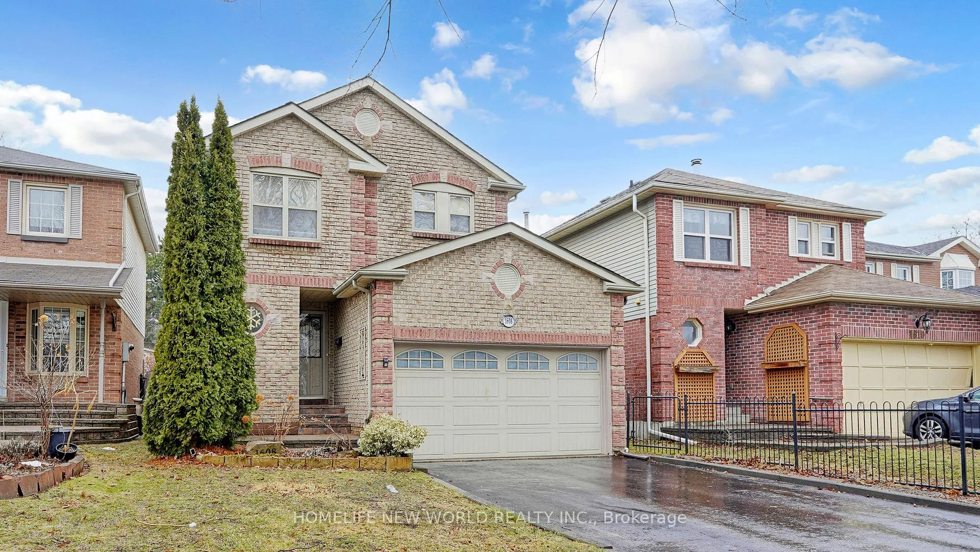 Photo 2 of 1608 Rawlings Drive, Pickering, Liverpool — HOMEH