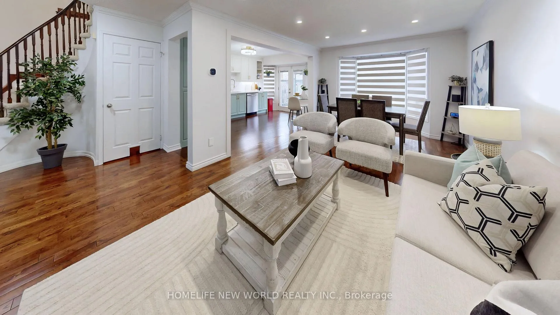 Photo 7 of 1608 Rawlings Drive, Pickering, Liverpool — HOMEH