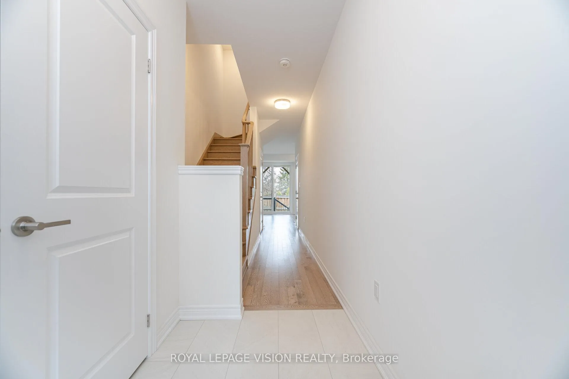 Photo 11 of 20 Folcroft Street, Brampton, Credit Valley — HOMEH