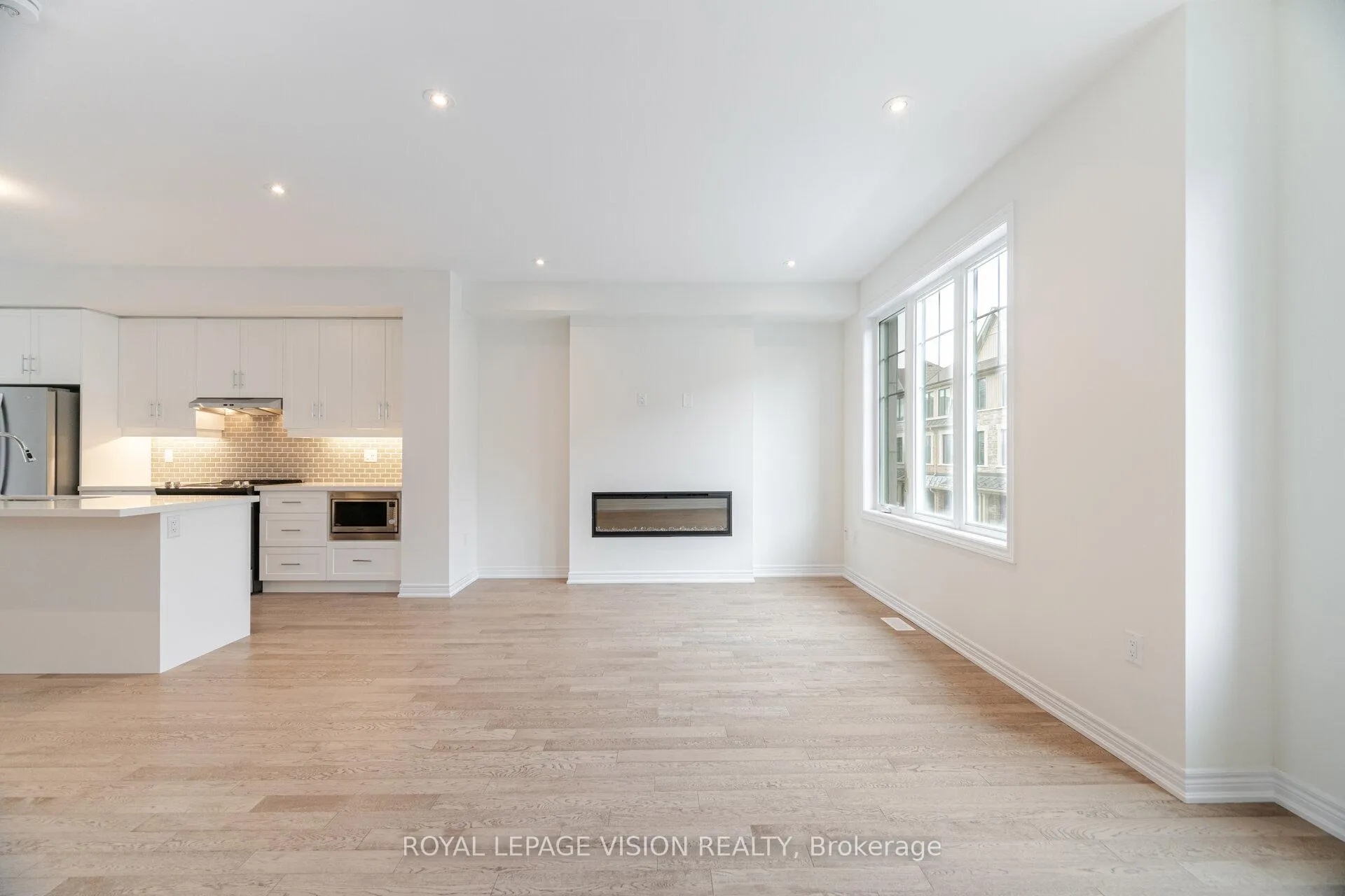 Photo 19 of 20 Folcroft Street, Brampton, Credit Valley — HOMEH