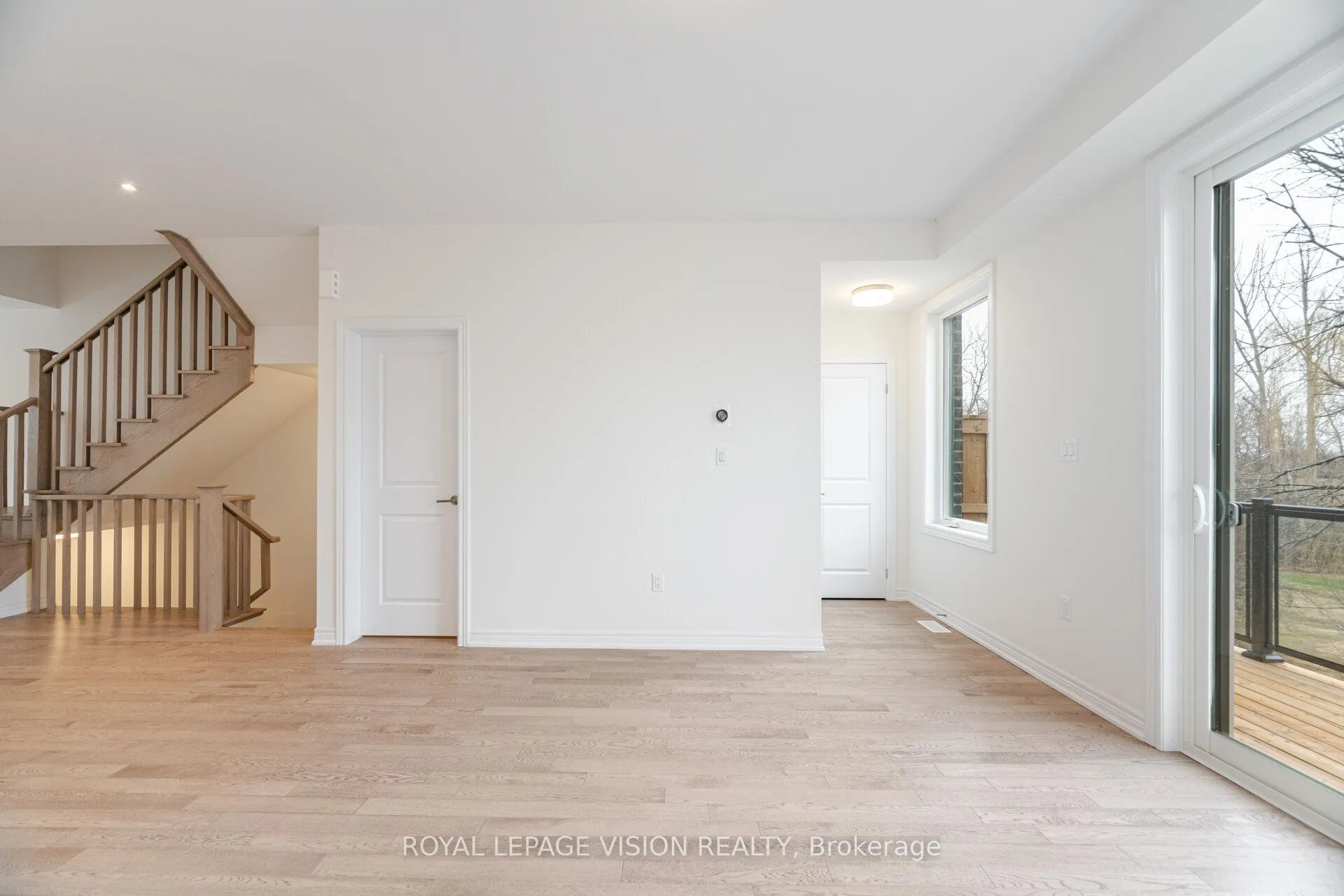 Photo 23 of 20 Folcroft Street, Brampton, Credit Valley — HOMEH