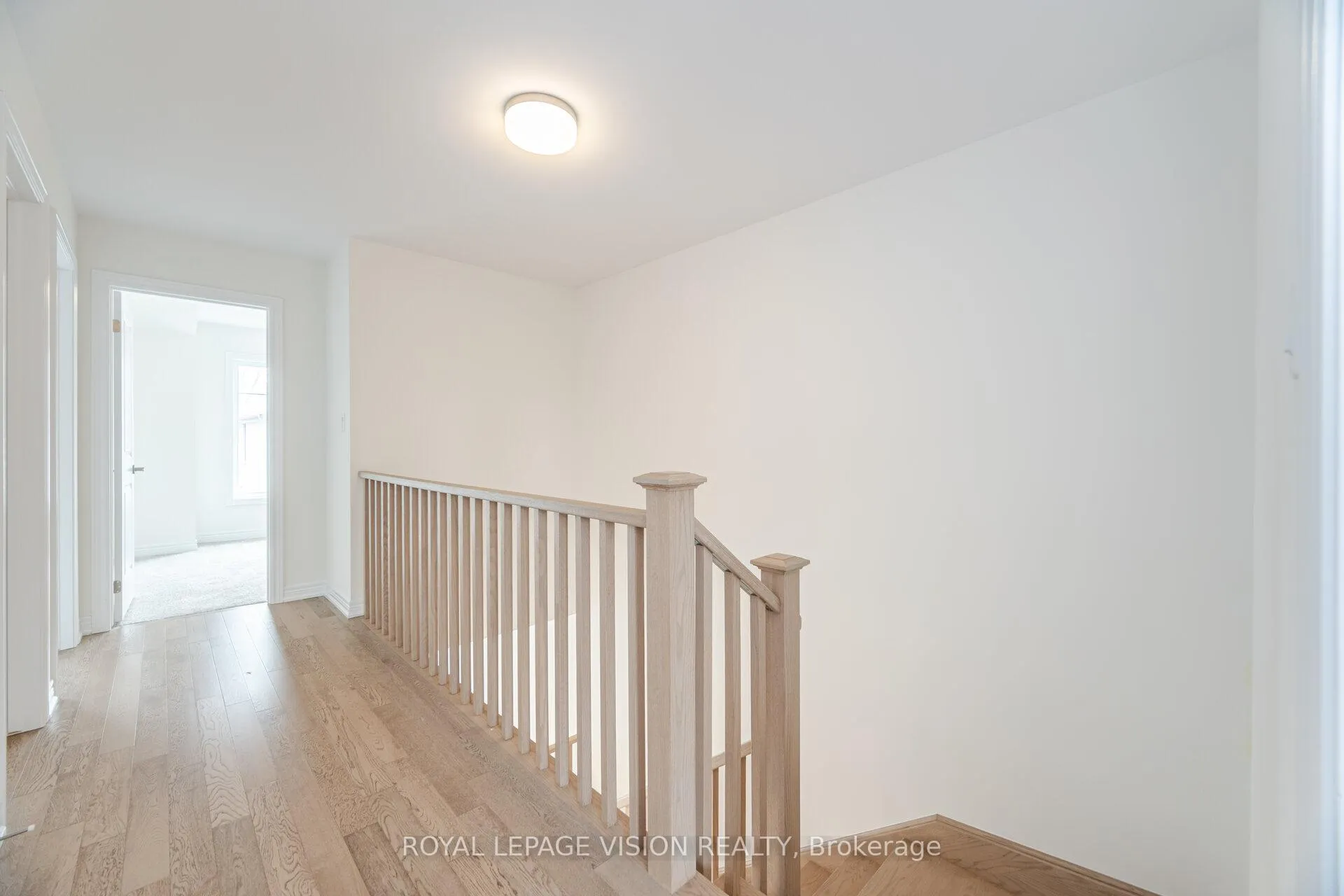 Photo 28 of 20 Folcroft Street, Brampton, Credit Valley — HOMEH