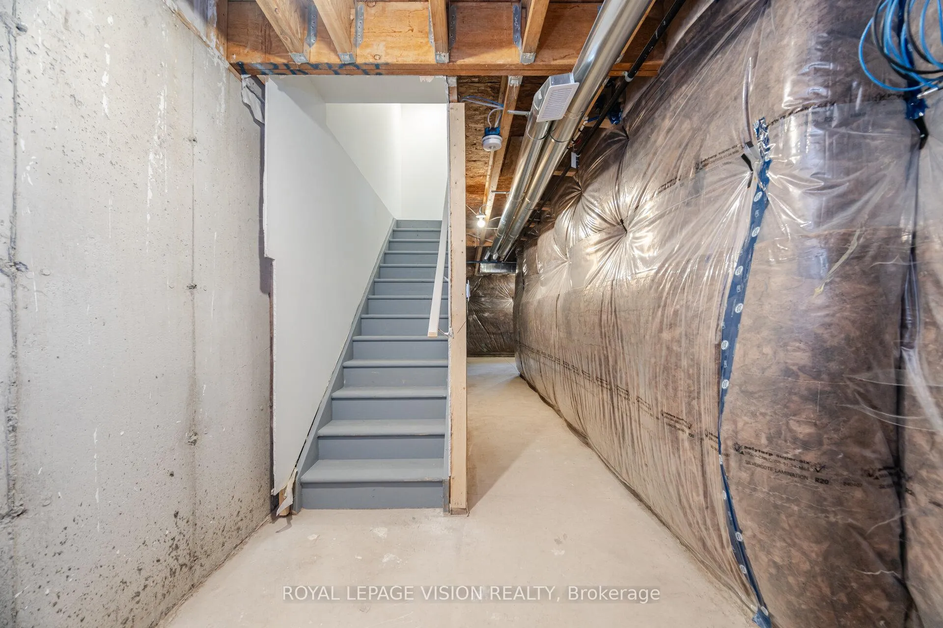 Photo 45 of 20 Folcroft Street, Brampton, Credit Valley — HOMEH