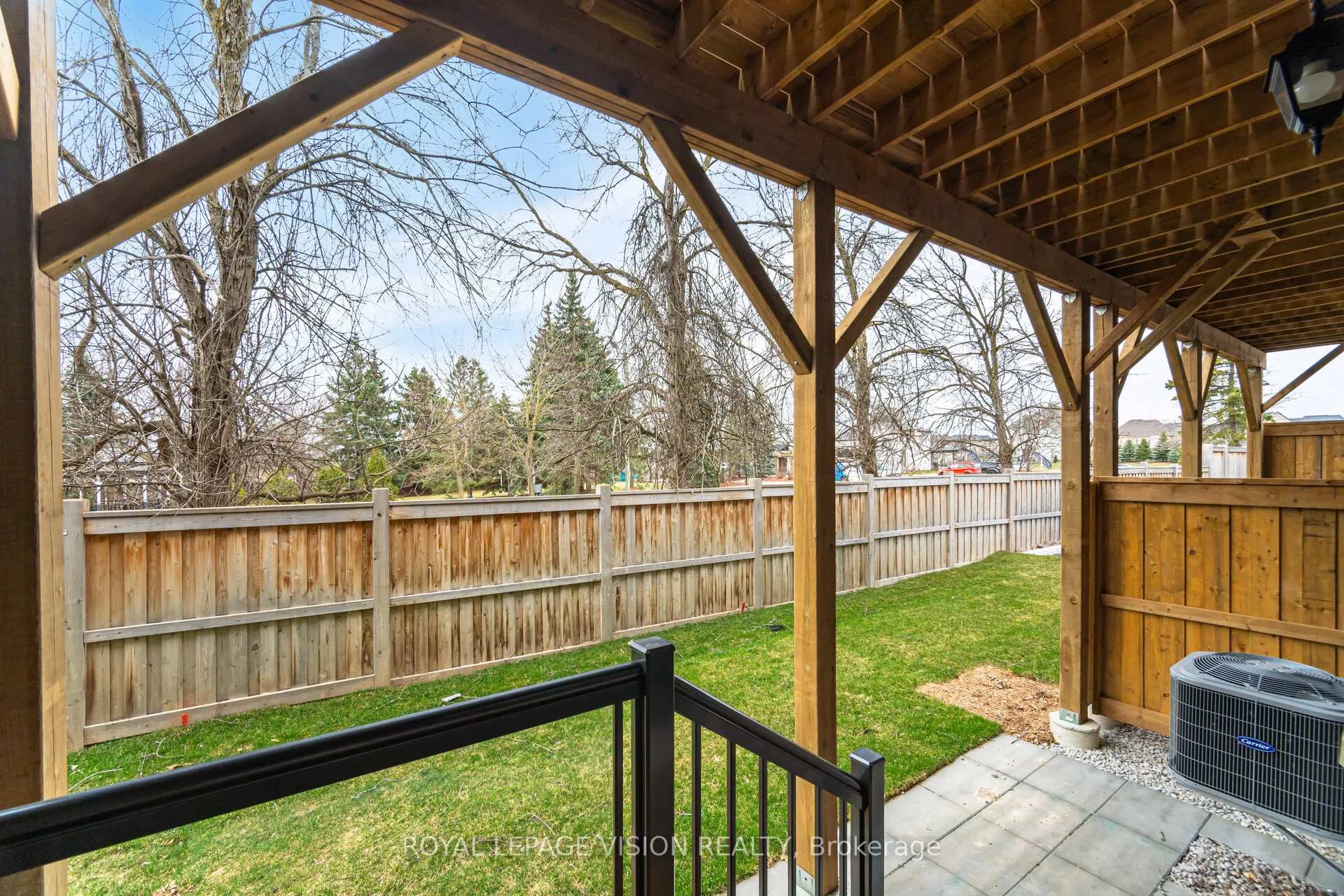 Photo 47 of 20 Folcroft Street, Brampton, Credit Valley — HOMEH