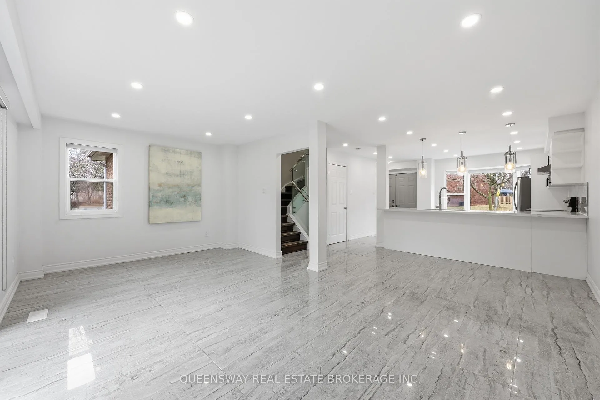 Photo 5 of Unit 1, 4196 Longmoor Drive, Burlington, Shoreacres — HOMEH