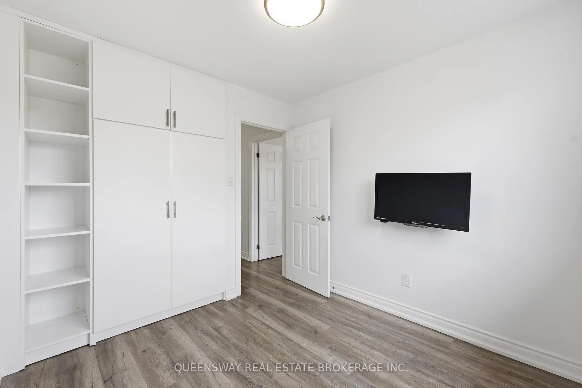 Photo 20 of Unit 1, 4196 Longmoor Drive, Burlington, Shoreacres — HOMEH