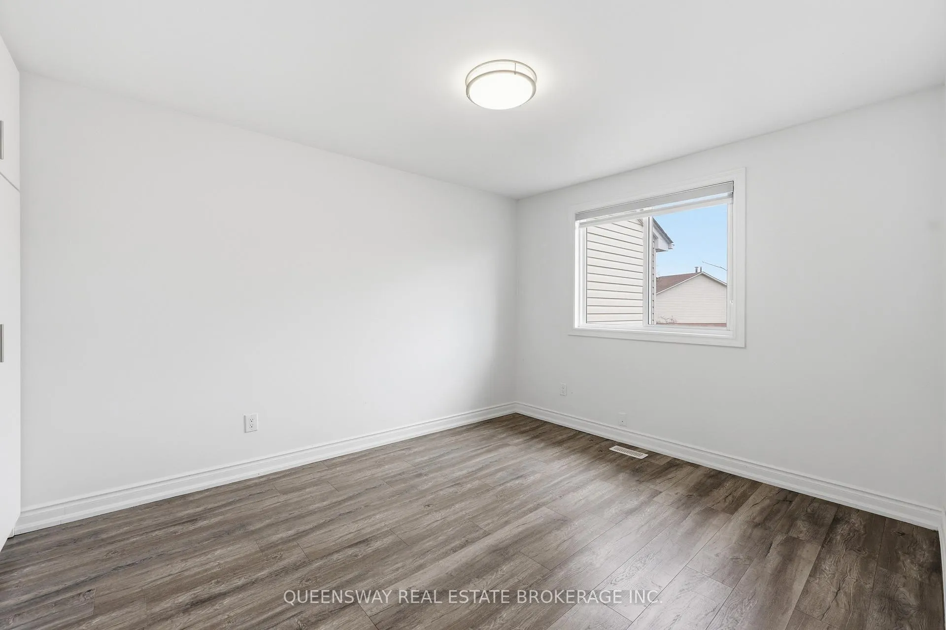 Photo 21 of Unit 1, 4196 Longmoor Drive, Burlington, Shoreacres — HOMEH